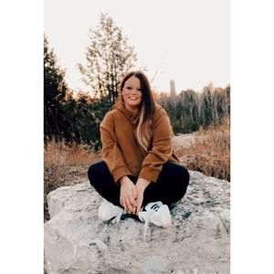 Meet your Posher, Cassie